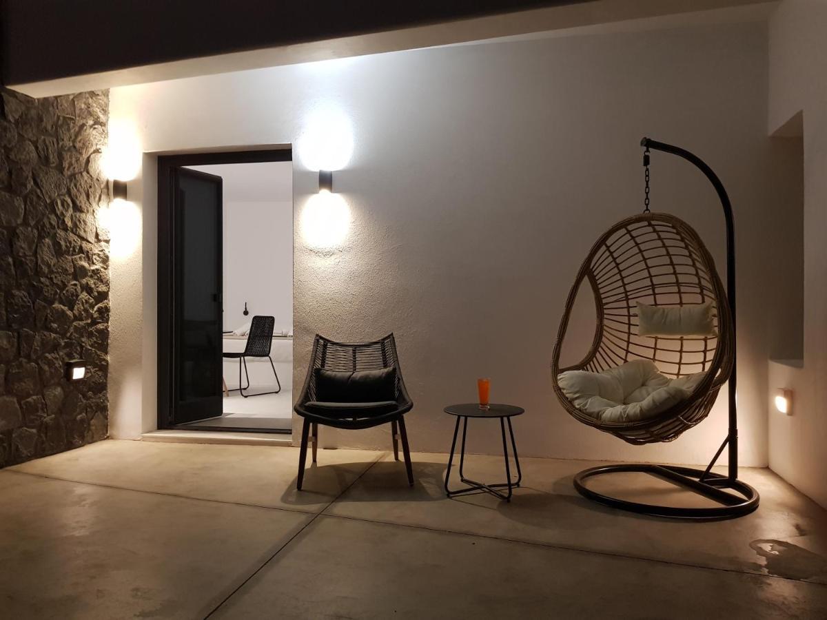Mylithos Suites โมโนลิธอส ภายนอก รูปภาพ