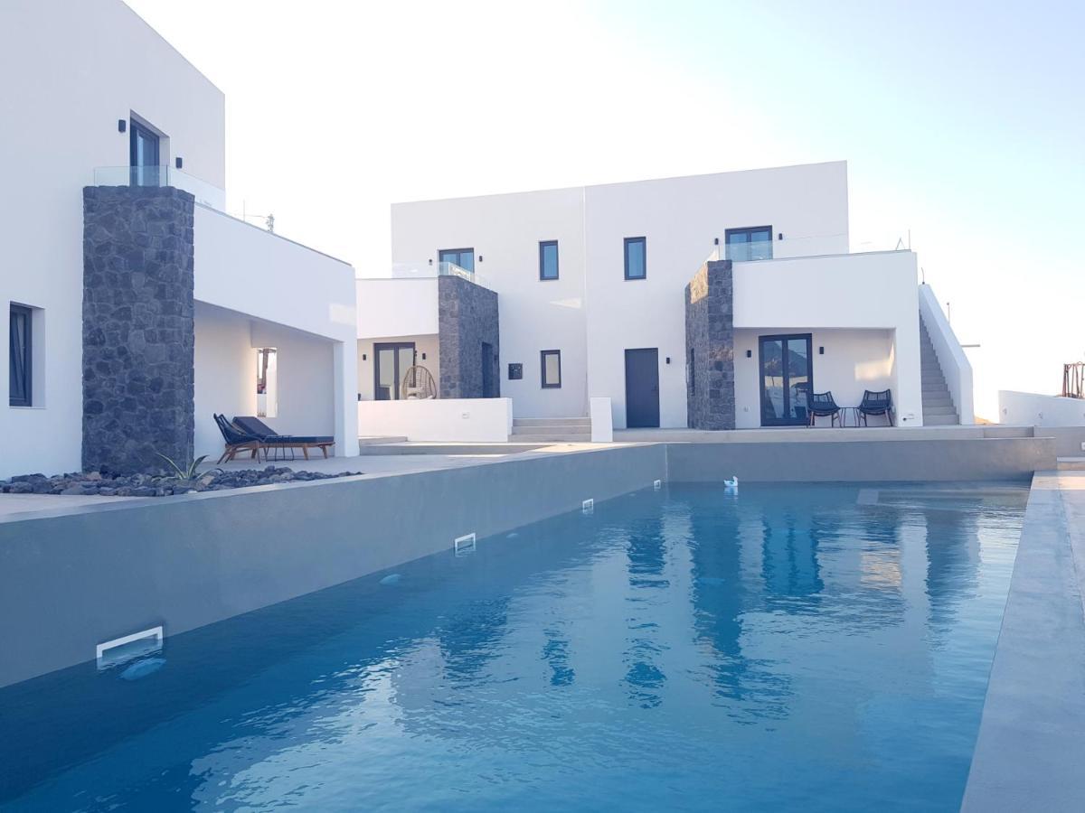 Mylithos Suites โมโนลิธอส ภายนอก รูปภาพ