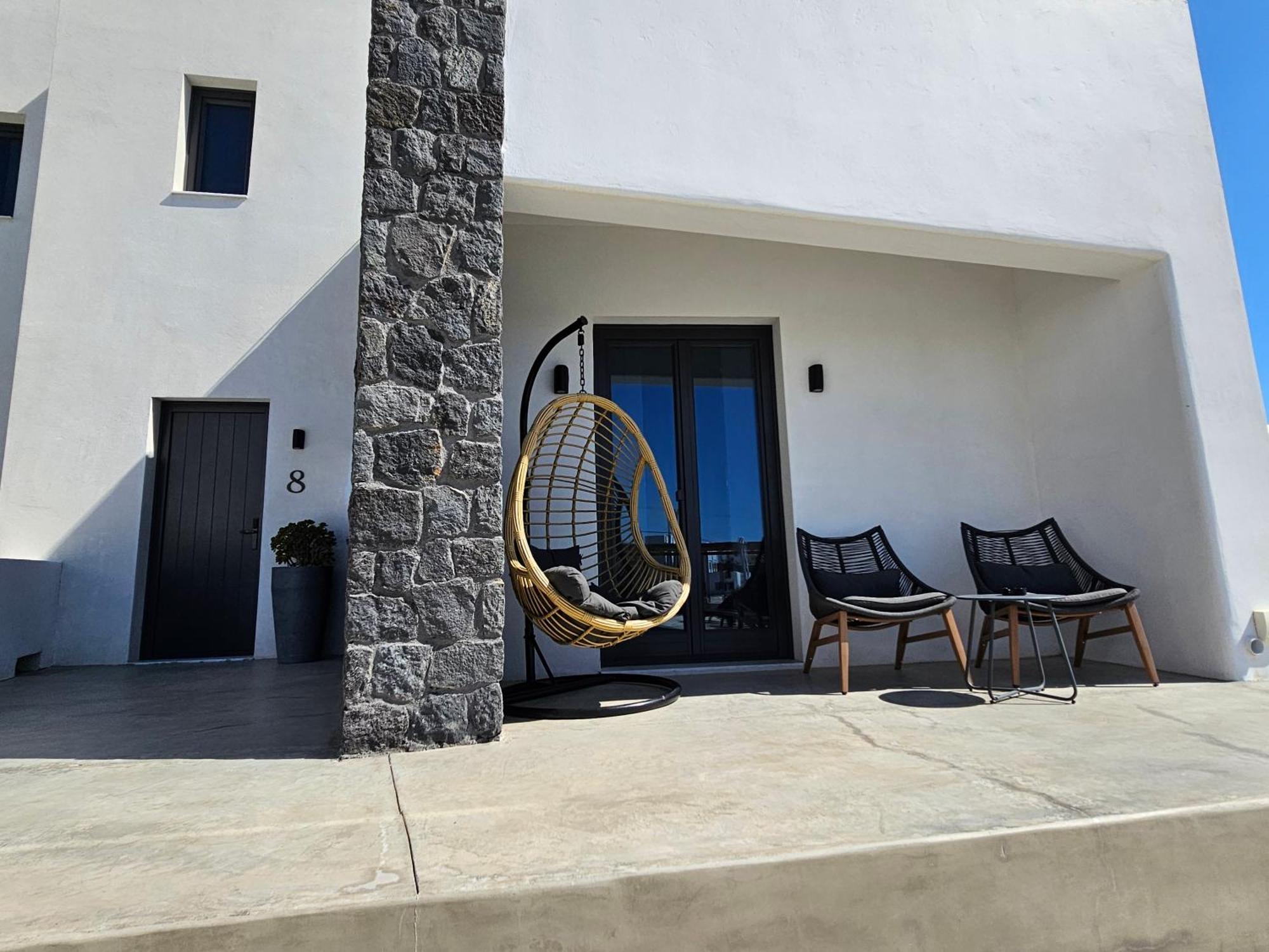 Mylithos Suites โมโนลิธอส ภายนอก รูปภาพ